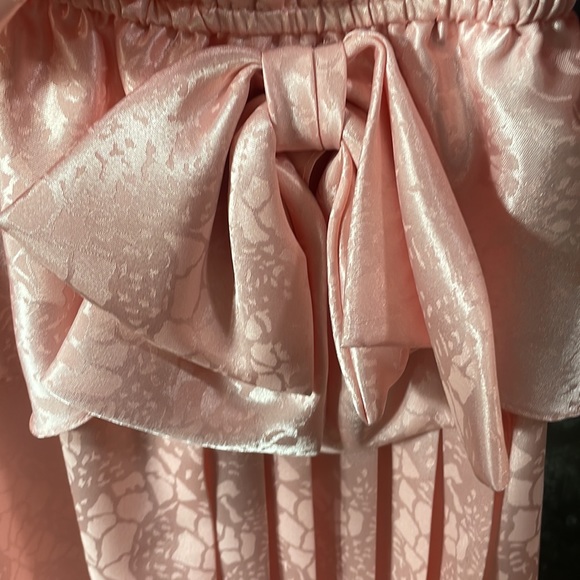 Silky pink vintage dress (item 022412) - Picture 3 of 5